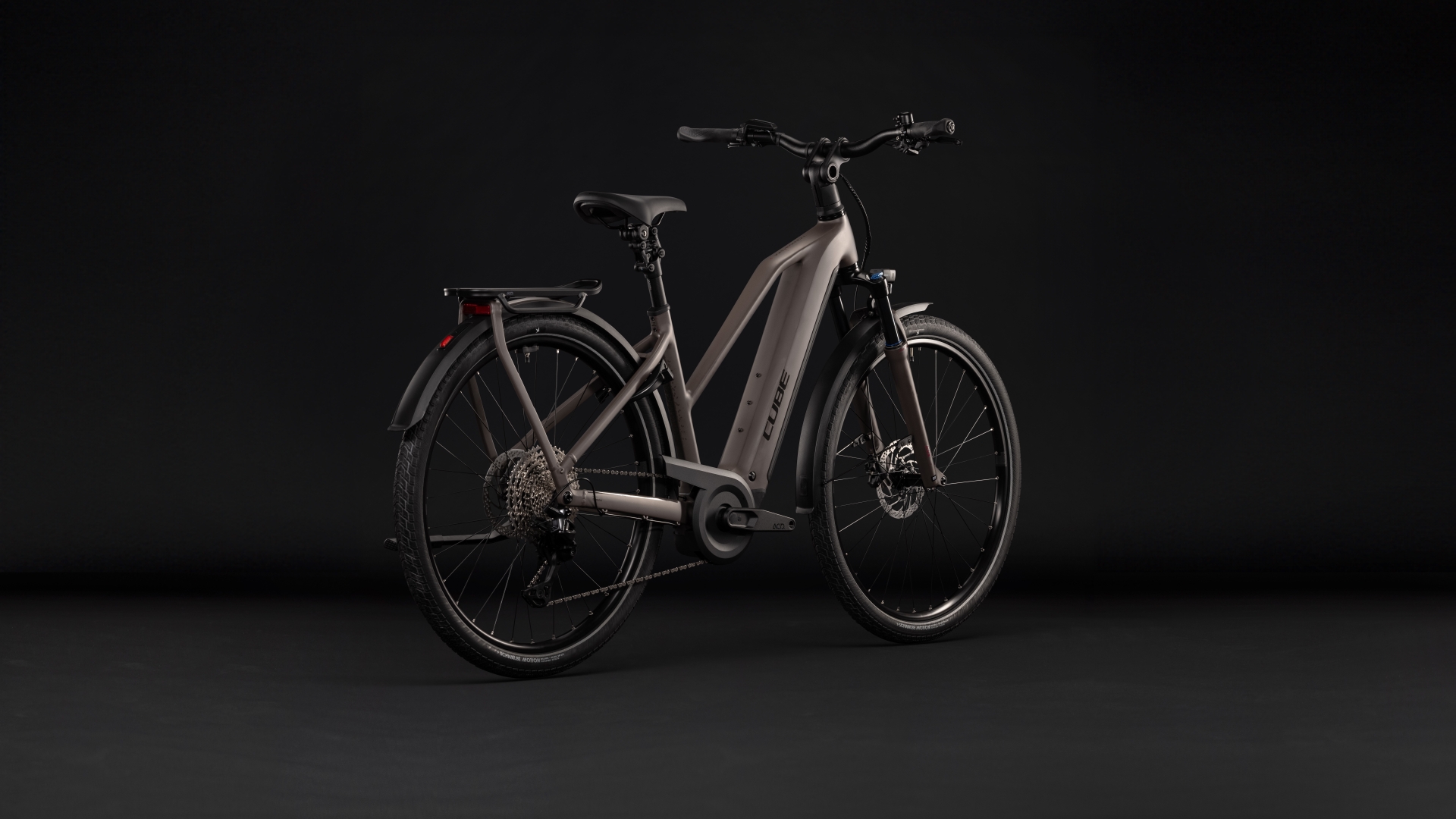 CUBE Kathmandu Hybrid ONE 800 — vélo de trekking, Urban Cycle Nantes — vue 8