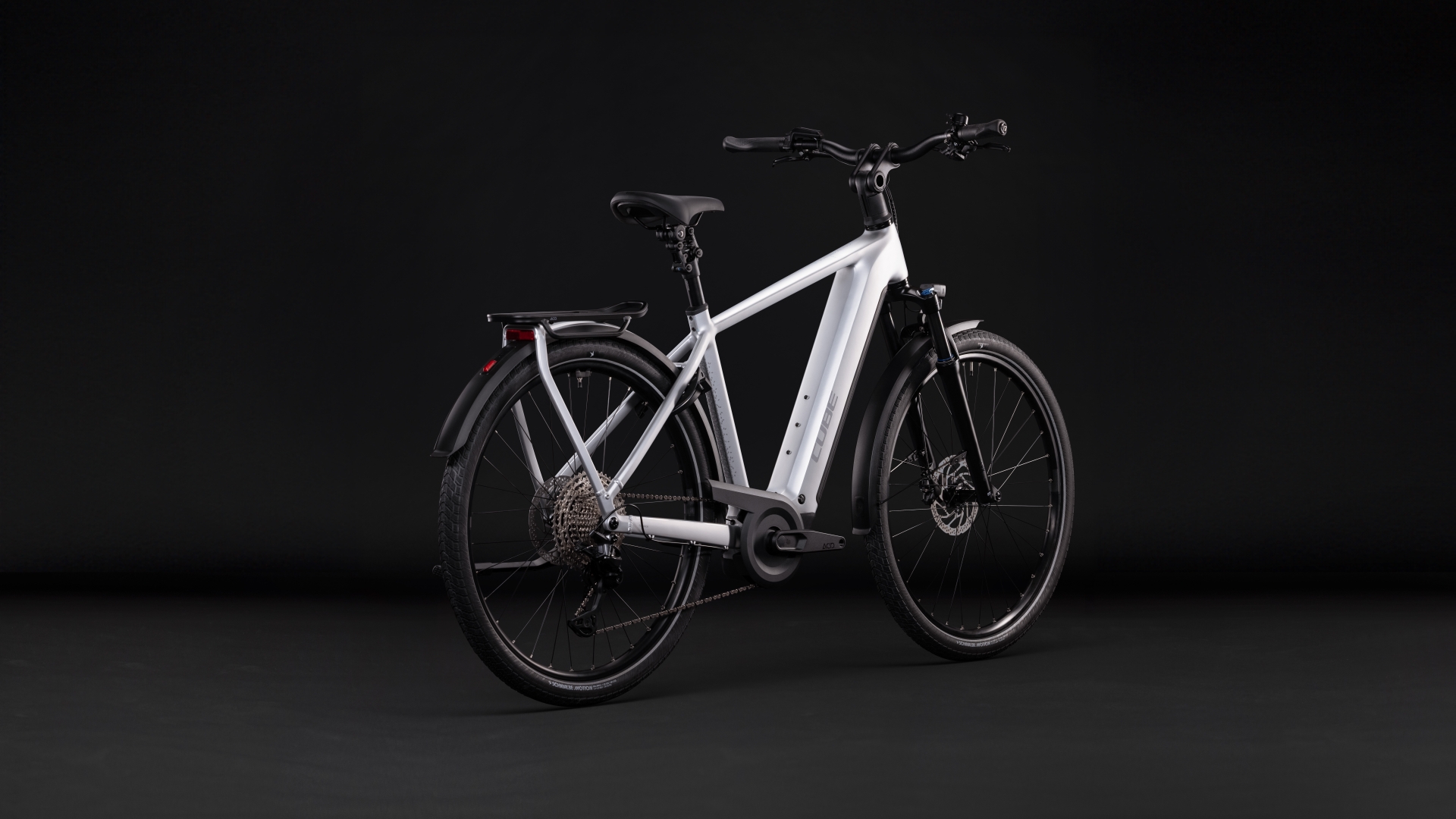 CUBE Kathmandu Hybrid ONE 800 — vélo de trekking, Urban Cycle Nantes — vue 10