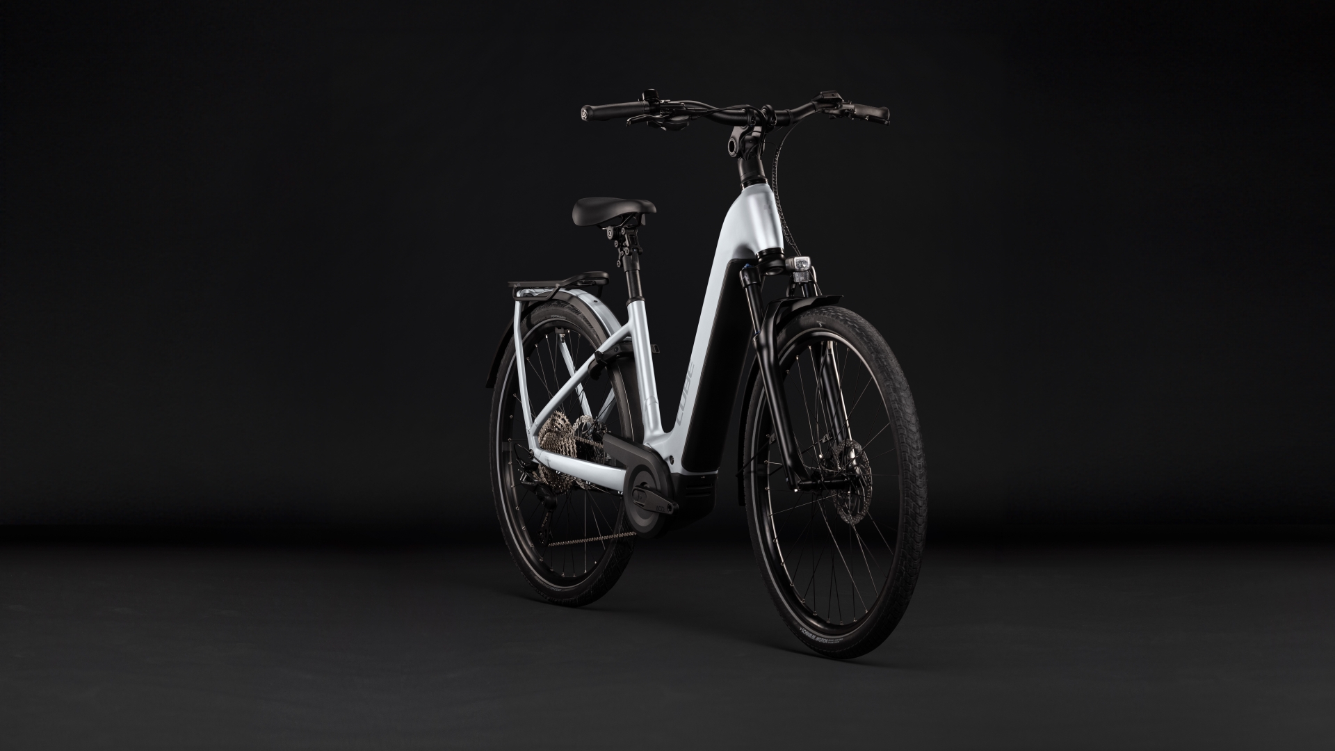 CUBE Kathmandu Hybrid ONE 800 — vélo de trekking, Urban Cycle Nantes — vue 6