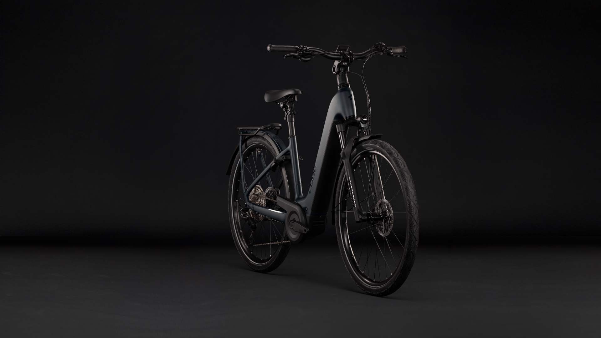 CUBE Kathmandu Hybrid Pro 800 — vélo de trekking, Urban Cycle Nantes — vue 3