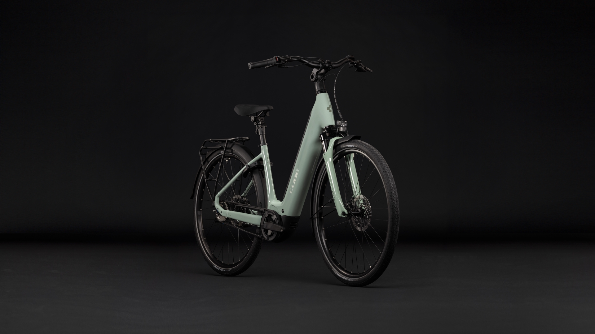 CUBE Supreme Hybrid Deluxe ONE 600 — vélo de trekking, Urban Cycle Nantes