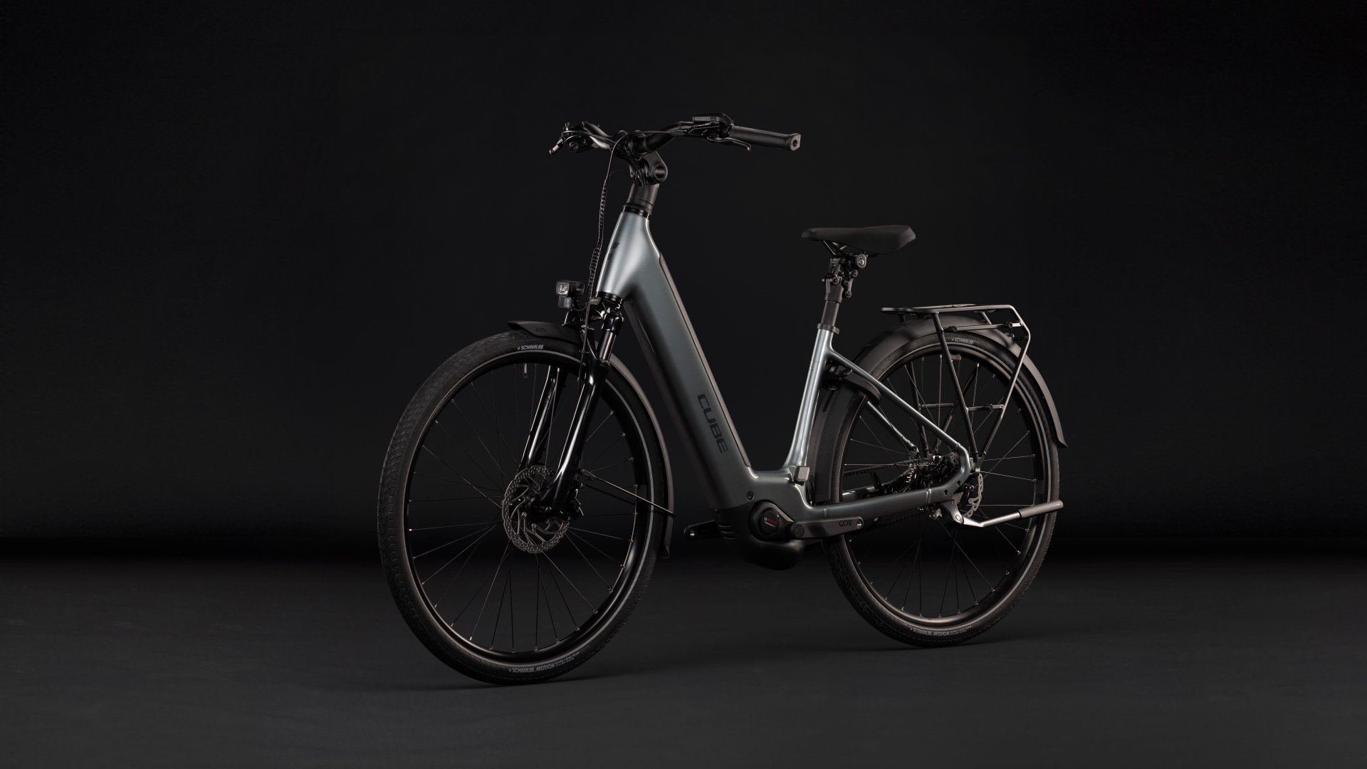 CUBE Supreme RT Hybrid Deluxe EX 600 — vélo de trekking, Urban Cycle Nantes — vue 3