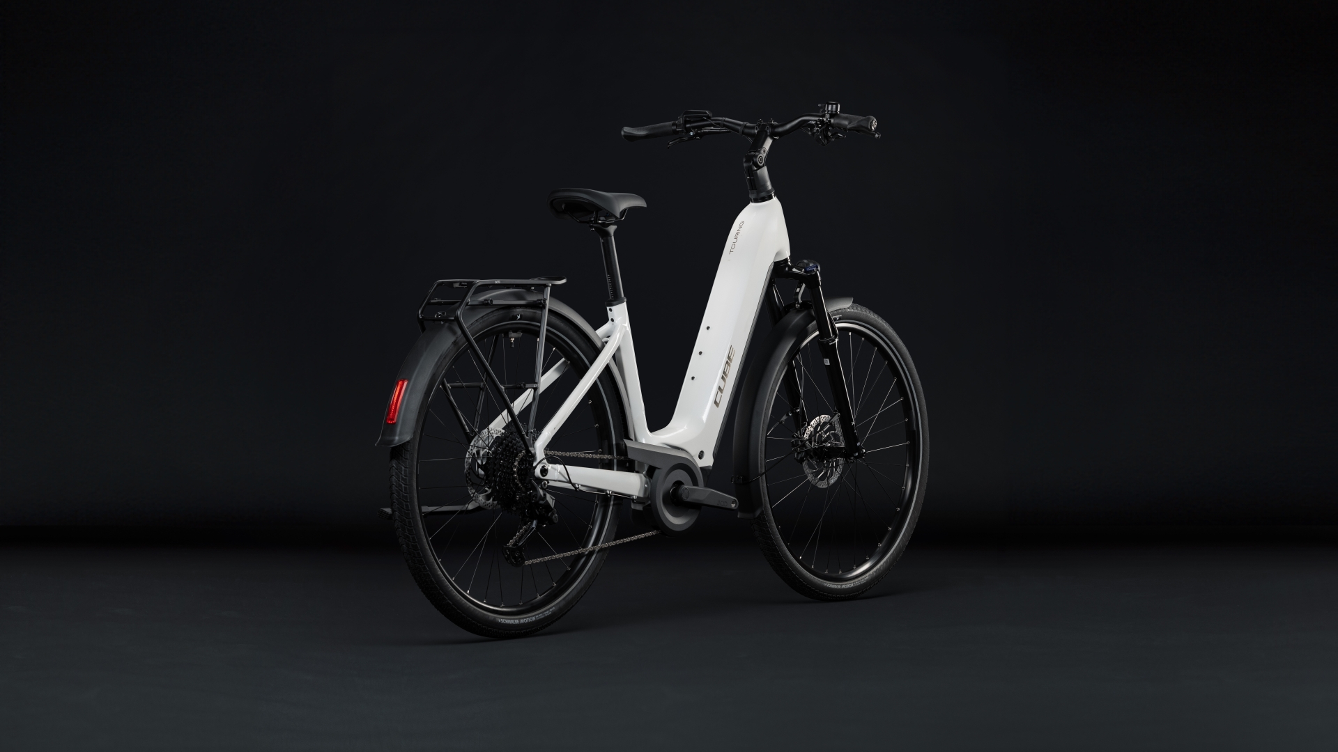 CUBE Touring Hybrid ONE 600 — vélo de trekking, Urban Cycle Nantes — vue 12