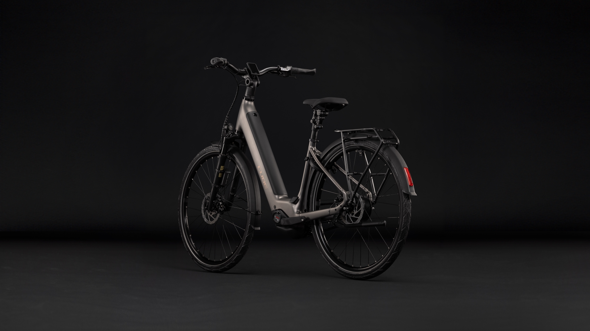 CUBE Supreme Hybrid Deluxe SLX 600 — vélo de trekking, Urban Cycle Nantes — vue 4