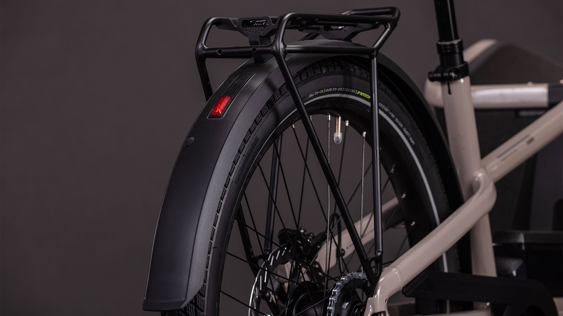 CUBE Cargo Hybrid Comfort Pro 800 — vélo cargo, Urban Cycle Nantes — vue 8