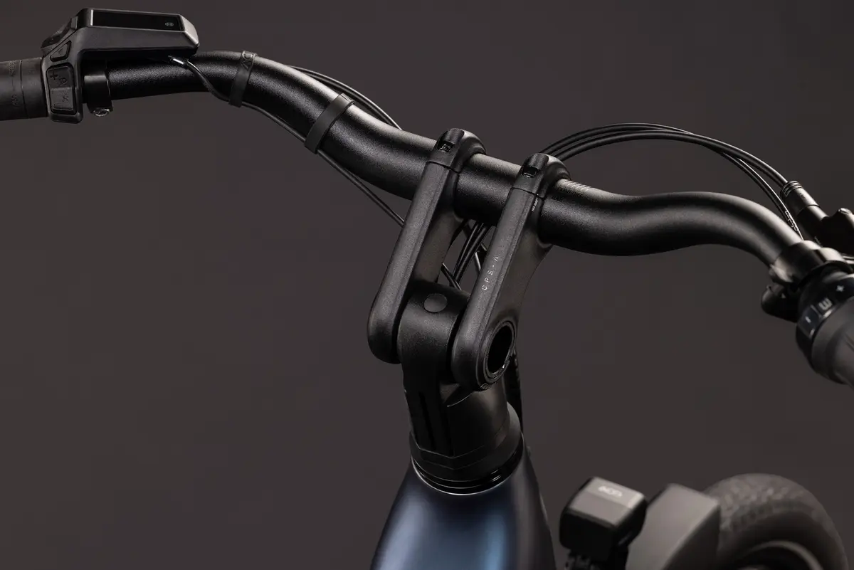 CUBE Supreme Hybrid Deluxe ONE 600 — vélo de trekking, Urban Cycle Nantes — vue 12