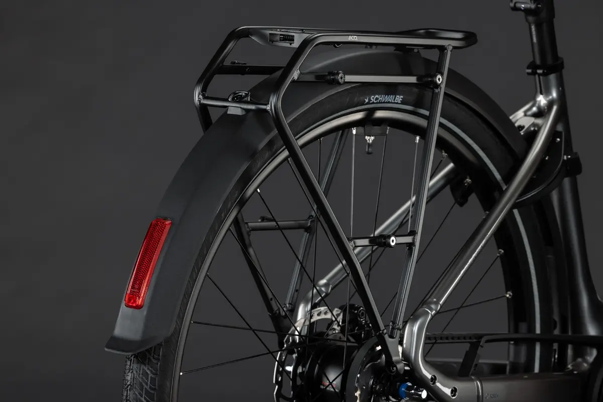 CUBE Supreme RT Hybrid Deluxe EX 600 — vélo de trekking, Urban Cycle Nantes — vue 7