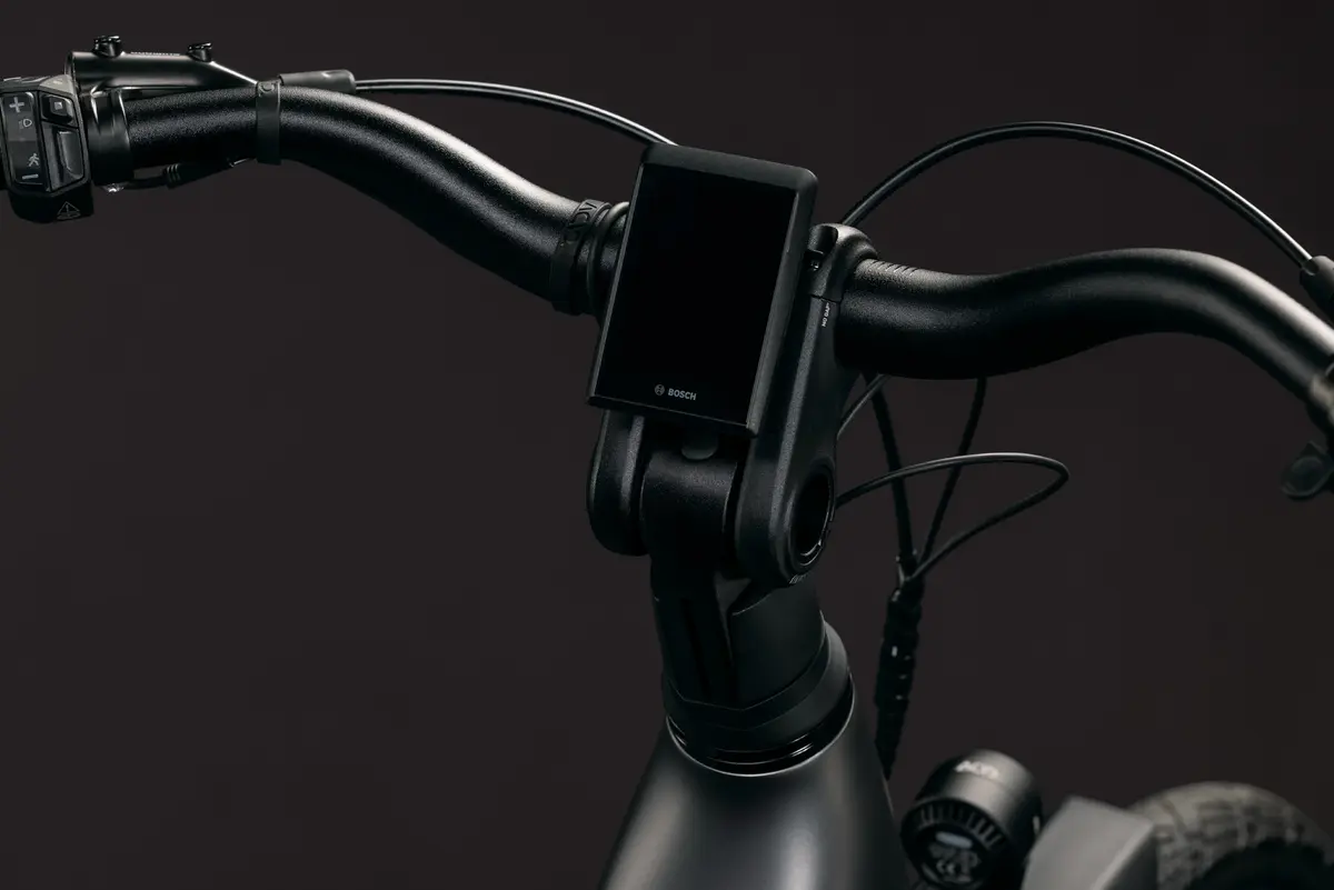 CUBE Supreme Hybrid Deluxe SLT 600 — vélo de trekking, Urban Cycle Nantes — vue 6