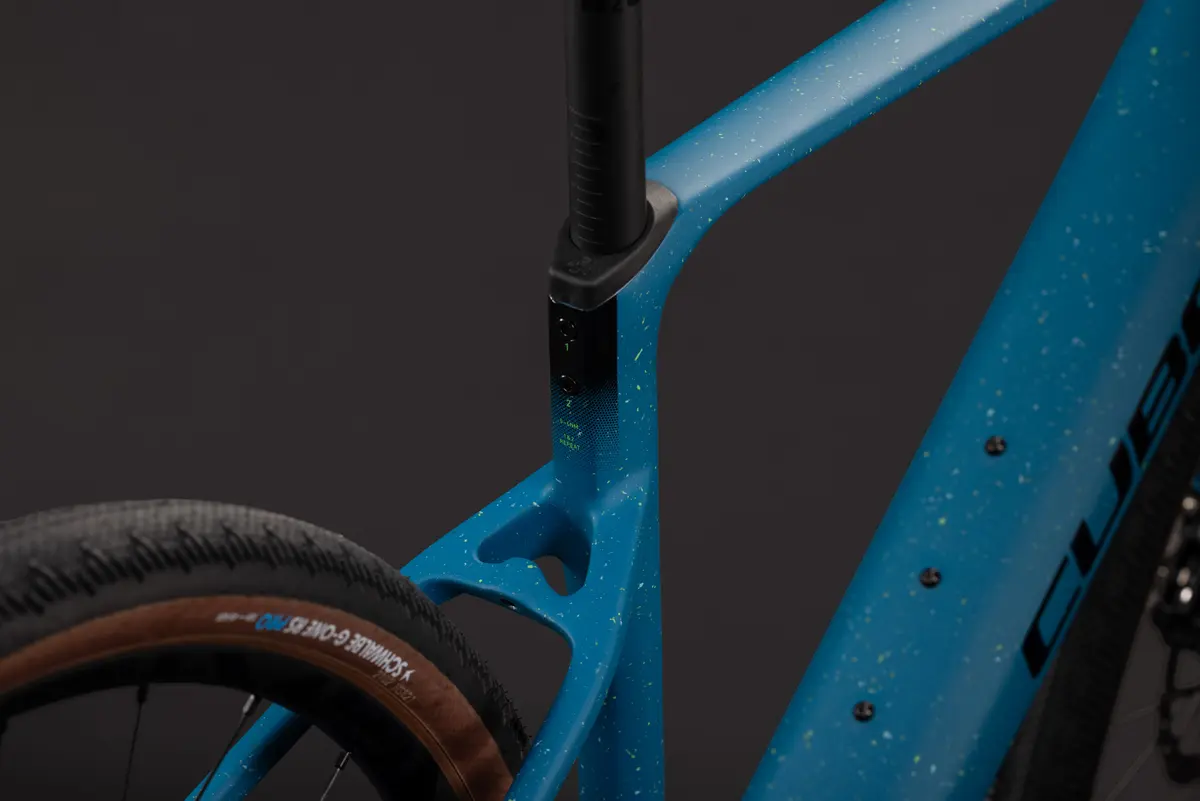 CUBE Nuroad Hybrid C:62 EXC 400X — gravel, Urban Cycle Nantes — vue 8