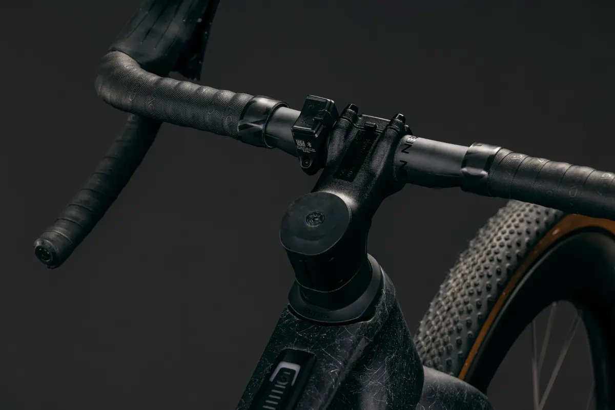 CUBE Nuroad Hybrid C:62 SLT 400X — gravel, Urban Cycle Nantes — vue 6