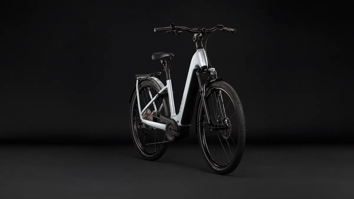 CUBE Kathmandu Hybrid ONE 800 — vélo de trekking, Urban Cycle Nantes — vue 12
