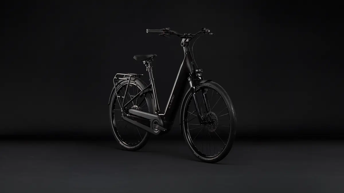 CUBE Supreme Hybrid Comfort ONE 600 — vélo de trekking, Urban Cycle Nantes — vue 2