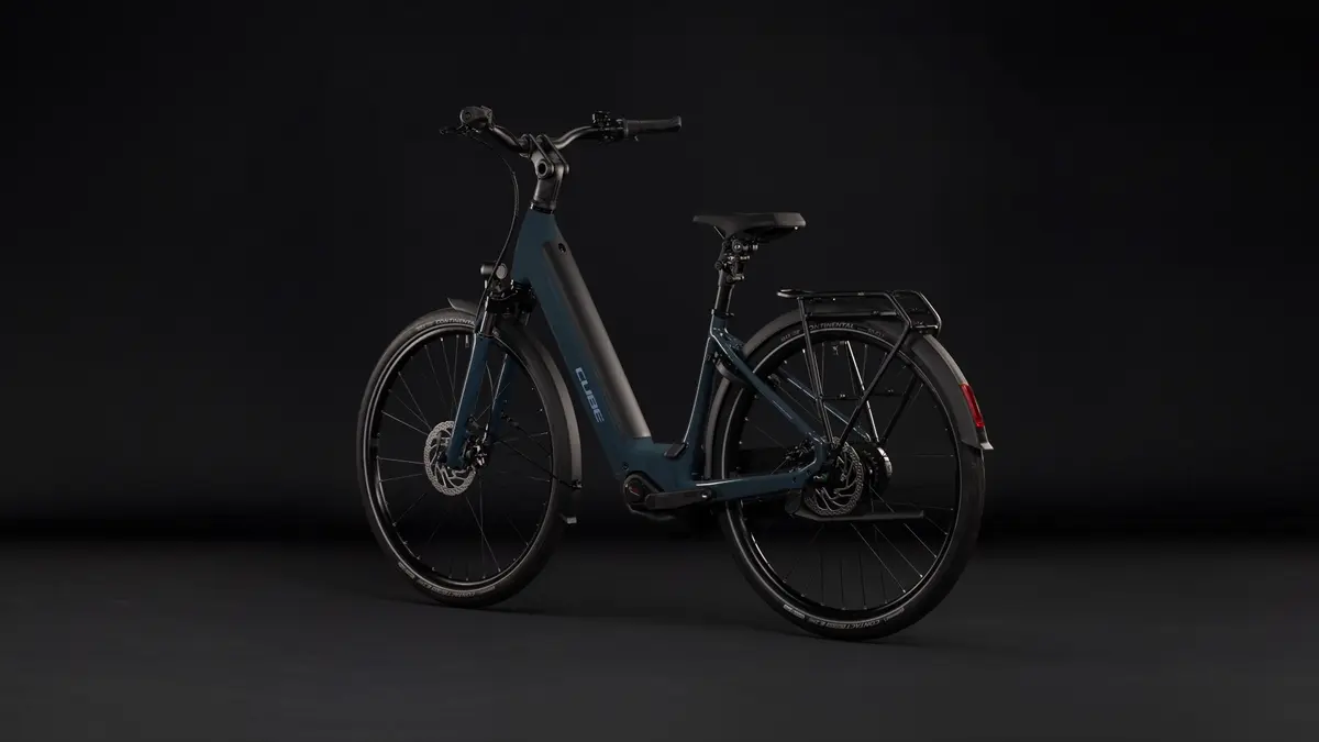 CUBE Supreme Hybrid Comfort ONE 600 — vélo de trekking, Urban Cycle Nantes — vue 11