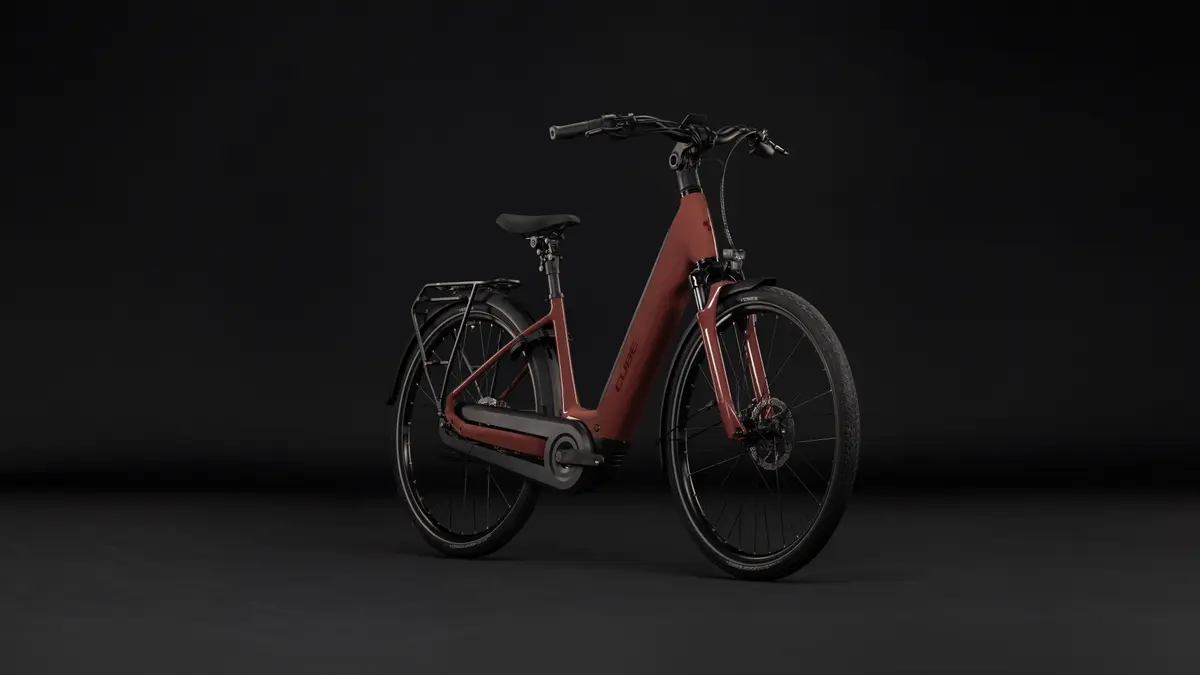 CUBE Supreme Hybrid Comfort Pro 600 — vélo de trekking, Urban Cycle Nantes — vue 2