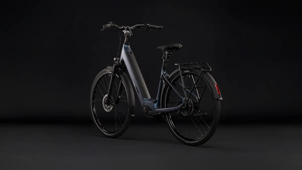 CUBE Supreme Hybrid Deluxe ONE 600 — vélo de trekking, Urban Cycle Nantes — vue 11