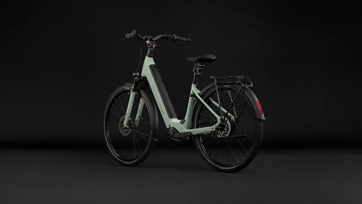CUBE Supreme Hybrid Deluxe ONE 600 — vélo de trekking, Urban Cycle Nantes — vue 5