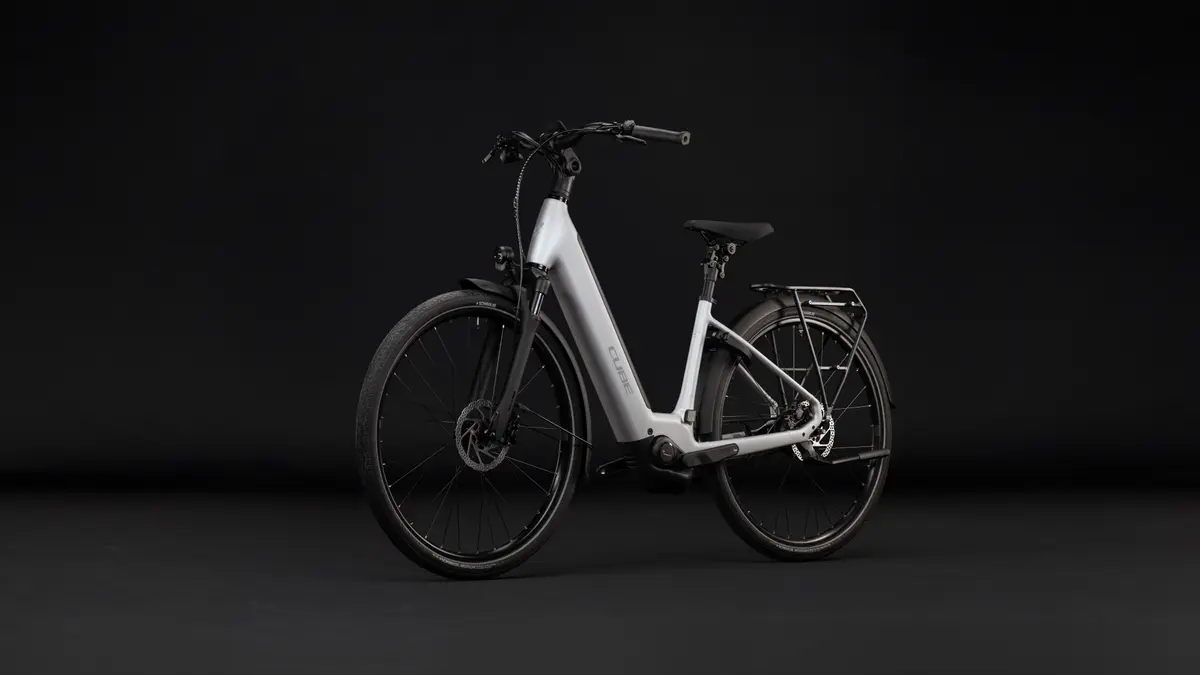 CUBE Supreme Hybrid Deluxe Pro 600 — vélo de trekking, Urban Cycle Nantes — vue 10