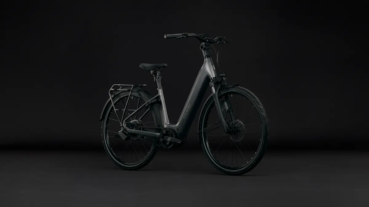 CUBE Supreme Hybrid Deluxe SLT 600 — vélo de trekking, Urban Cycle Nantes — vue 2