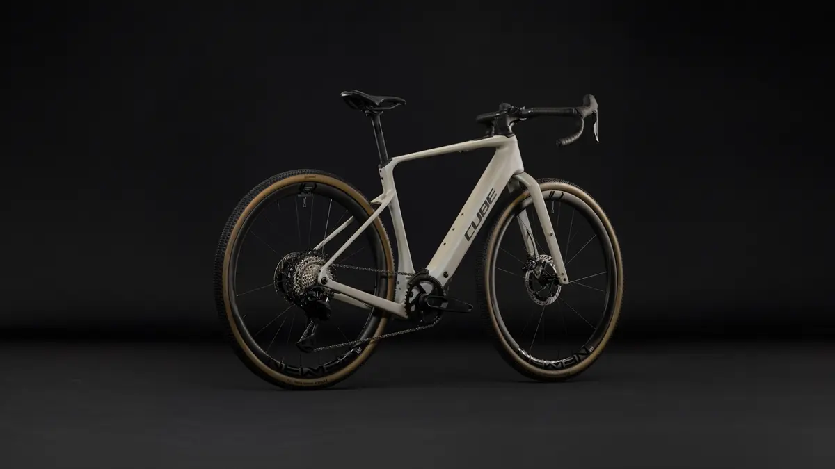 CUBE Nuroad Hybrid C:62 SLX 400X — gravel, Urban Cycle Nantes — vue 3
