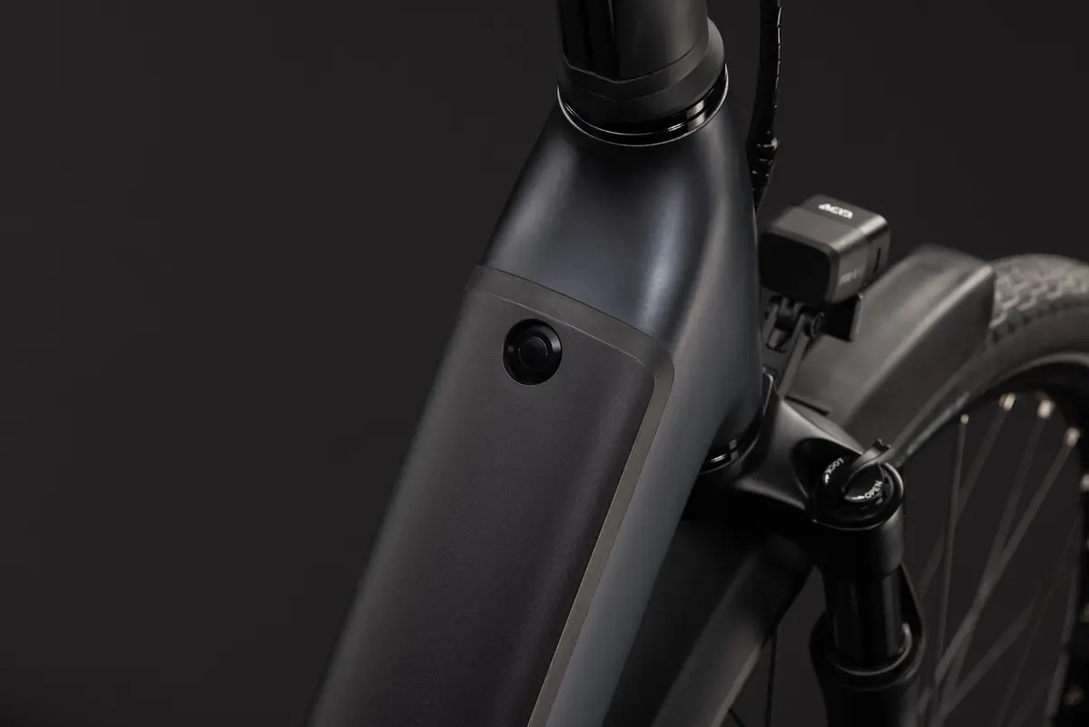 CUBE Supreme Hybrid Comfort Pro 600 — vélo de trekking, Urban Cycle Nantes — vue 12