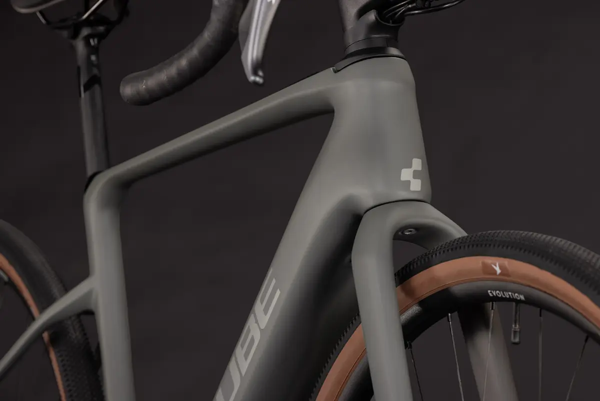 CUBE Nuroad Hybrid C:62 Race 400X — gravel, Urban Cycle Nantes — vue 10