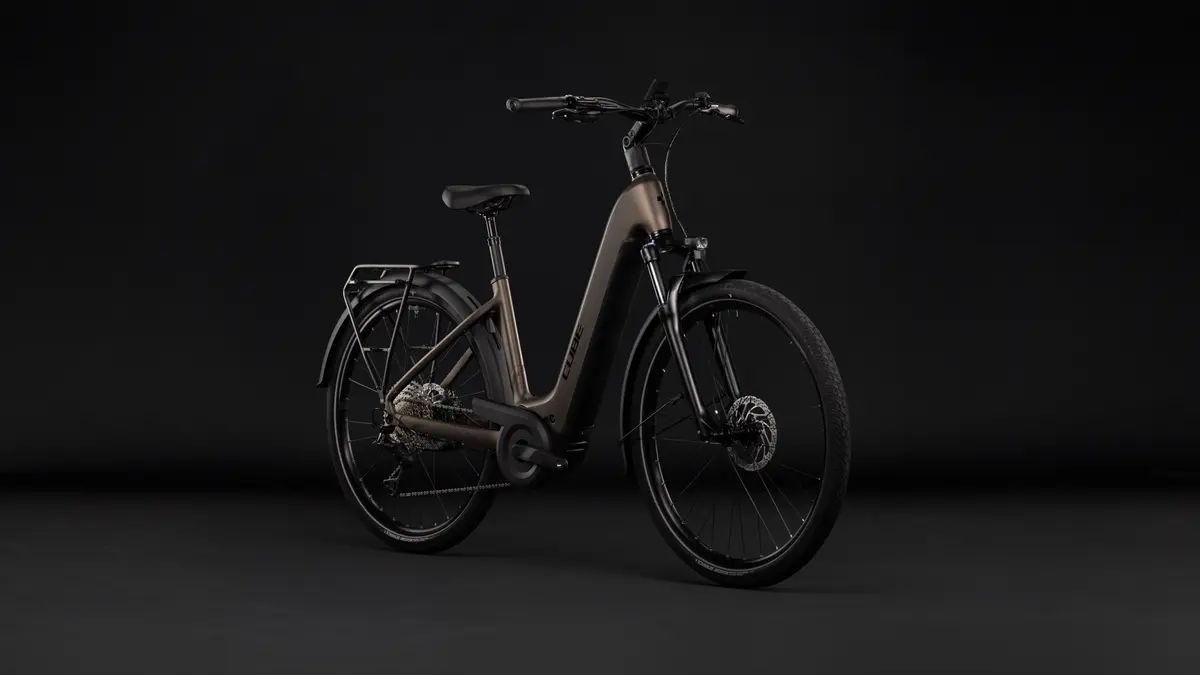 CUBE Touring Hybrid Pro 800 — vélo de trekking, Urban Cycle Nantes — vue 9