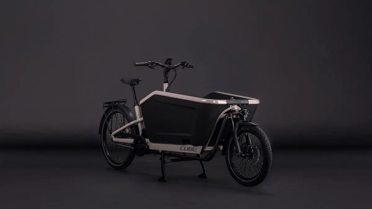 CUBE Cargo Hybrid Comfort Pro 800 — vélo cargo, Urban Cycle Nantes — vue 3