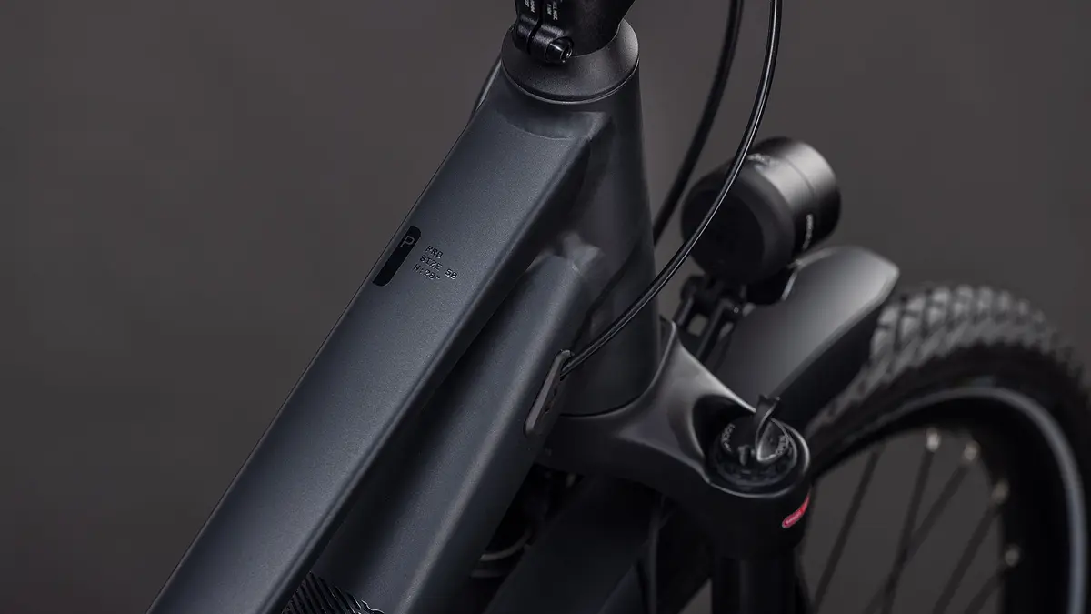 CUBE Kathmandu Pro — vélo de trekking, Urban Cycle Nantes — vue 4