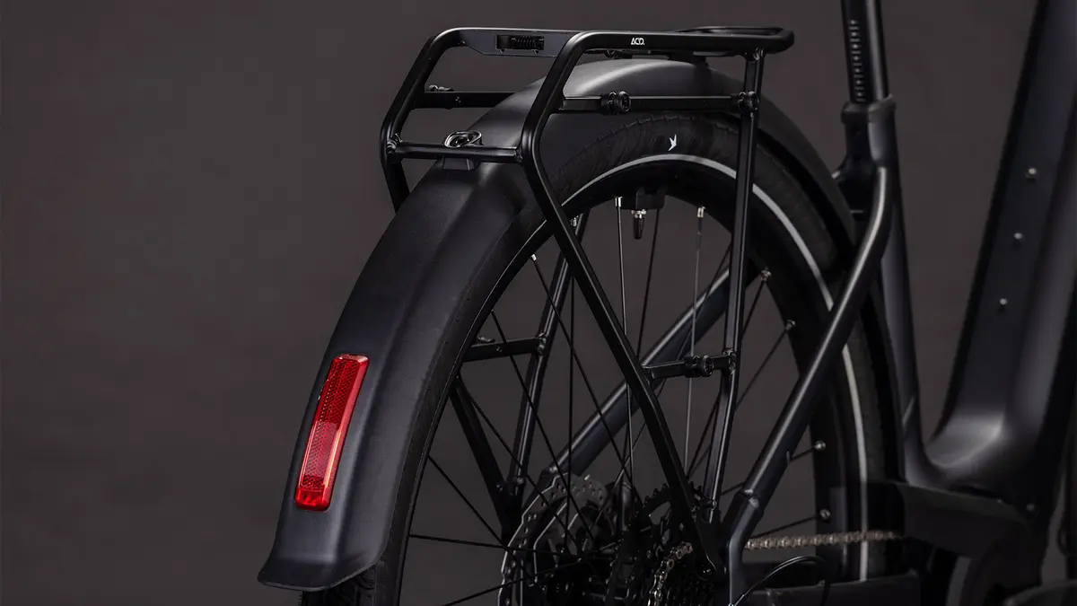 CUBE Touring Hybrid One 600 — vélo de trekking, Urban Cycle Nantes — vue 4