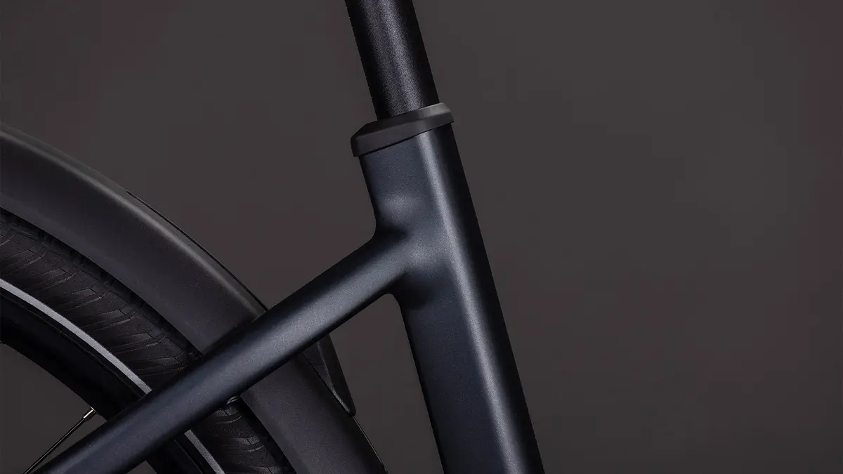 CUBE Touring Hybrid One 600 — vélo de trekking, Urban Cycle Nantes — vue 5