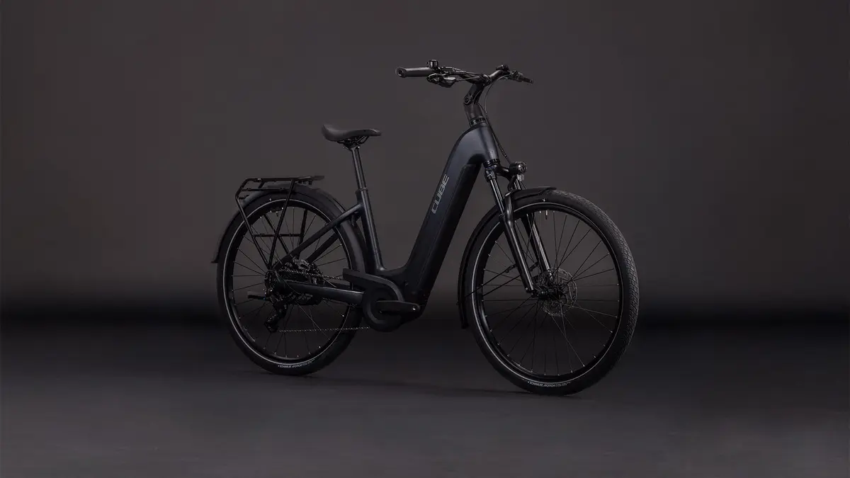 CUBE Touring Hybrid One 600 — vélo de trekking, Urban Cycle Nantes