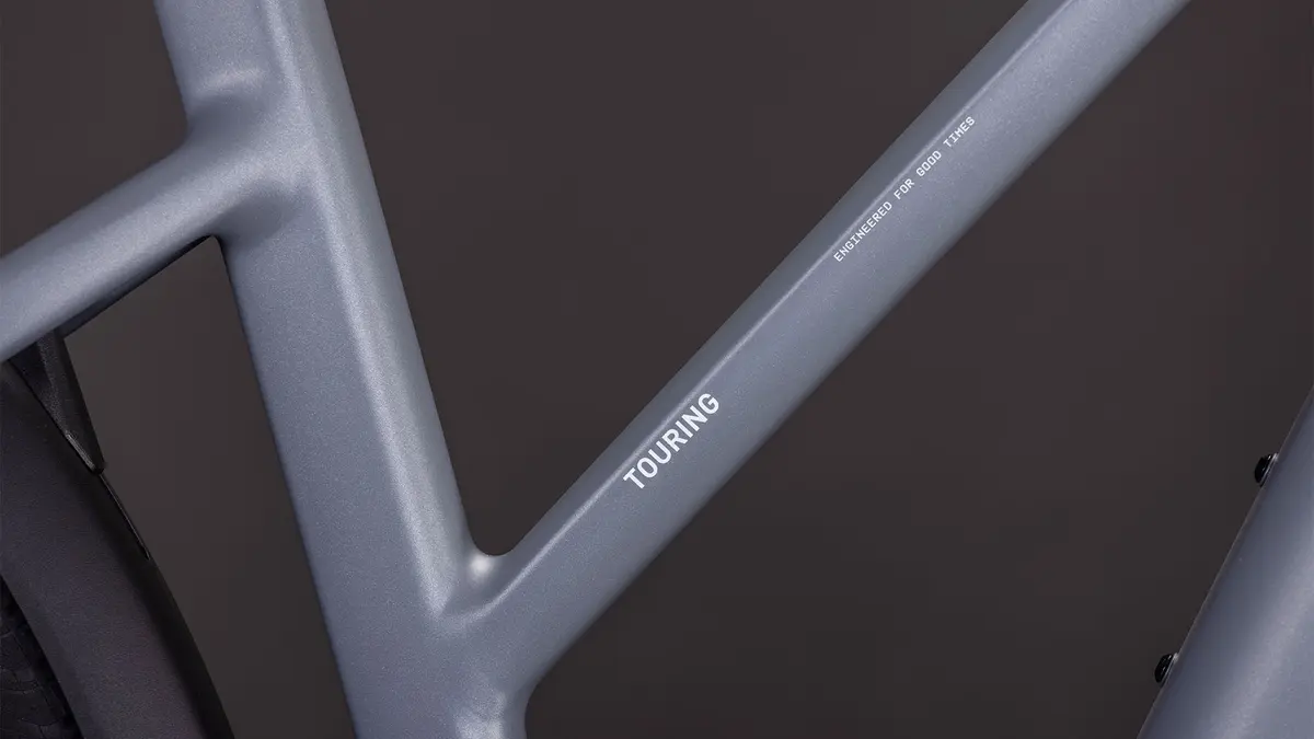 CUBE Touring Hybrid Pro 800 — vélo de trekking, Urban Cycle Nantes — vue 4