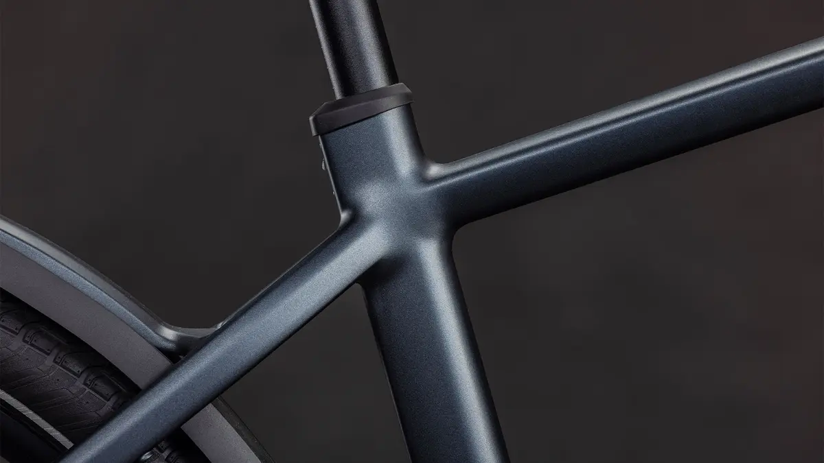 CUBE Kathmandu Hybrid One 800 — vélo de trekking, Urban Cycle Nantes — vue 5
