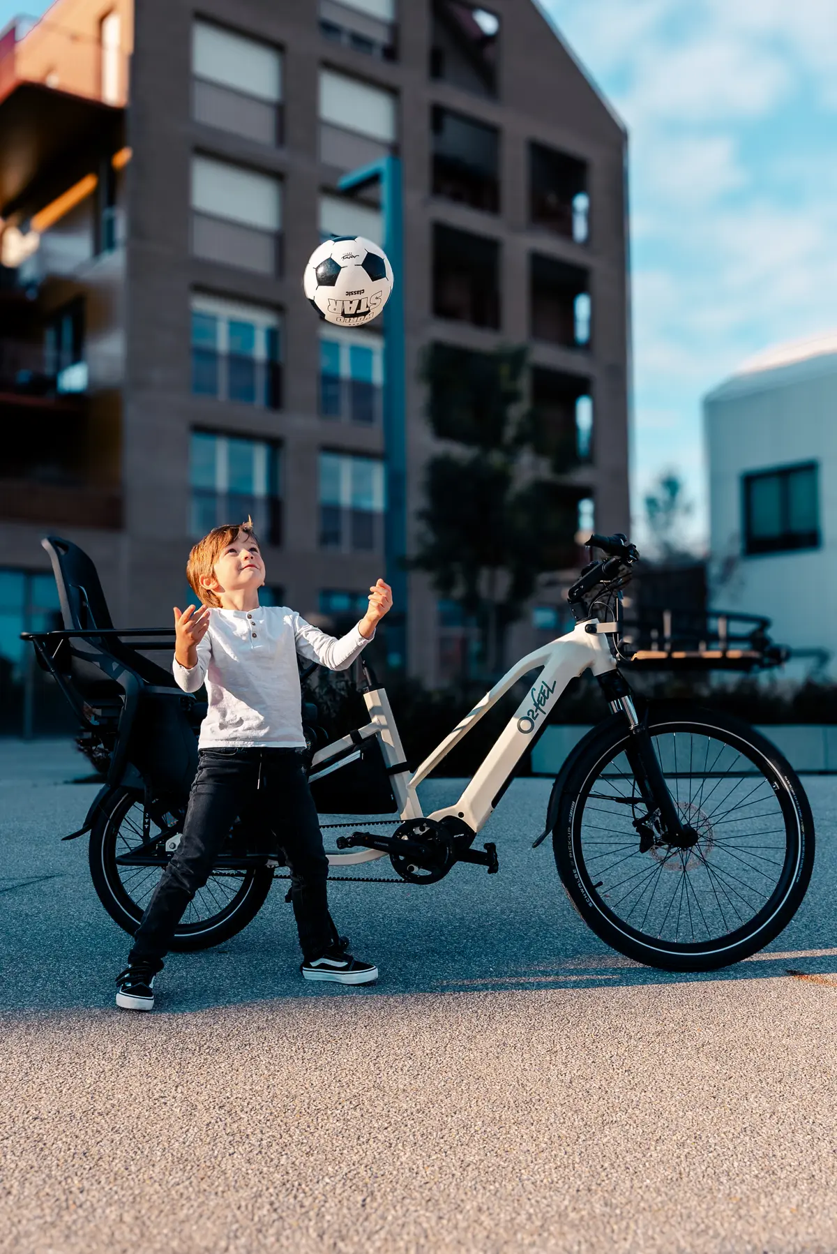 O2Feel Equo 7.4 — vélo cargo, Urban Cycle Nantes — vue 10