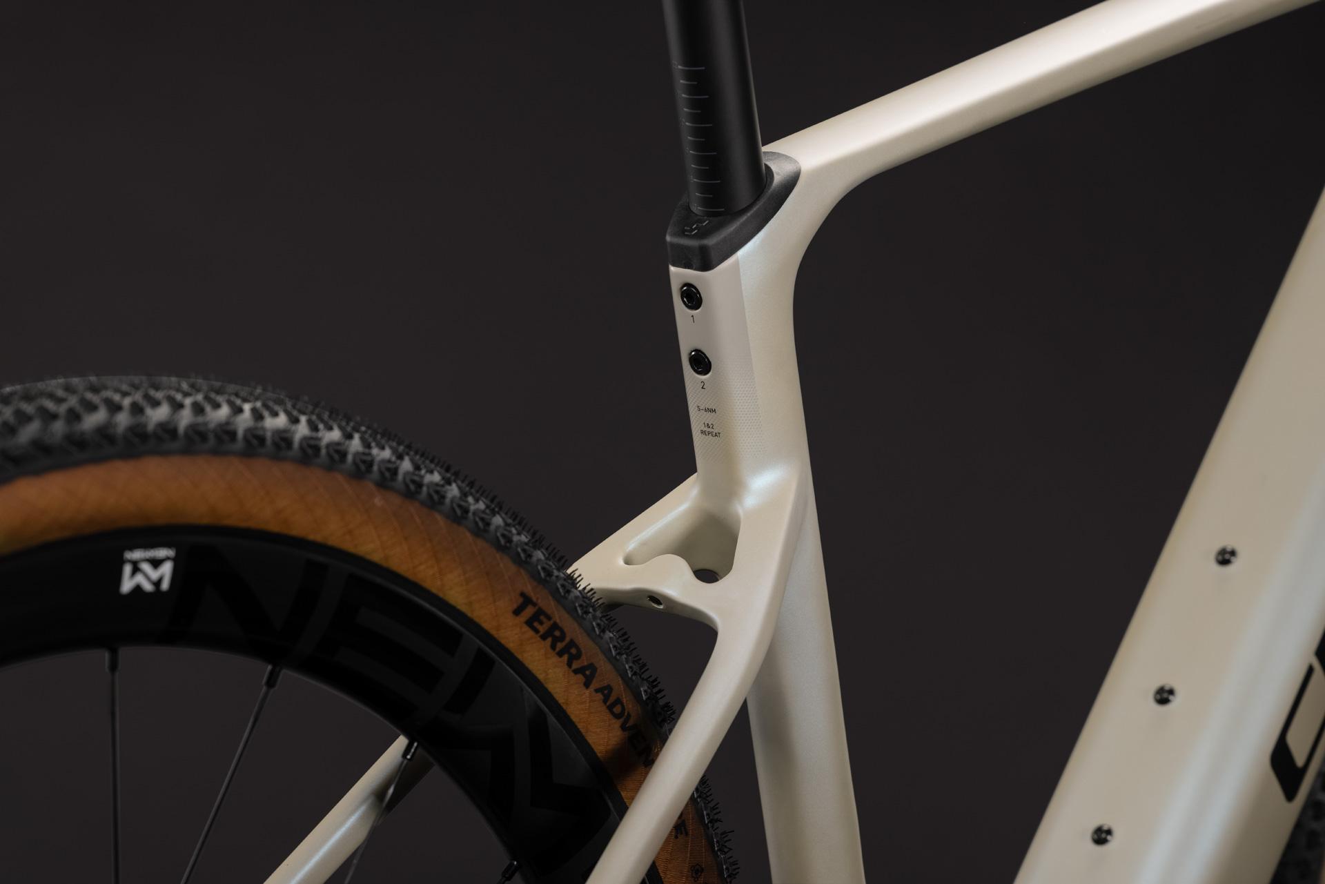 CUBE Nuroad Hybrid C:62 SLX 400X — gravel, Urban Cycle Nantes — vue 8