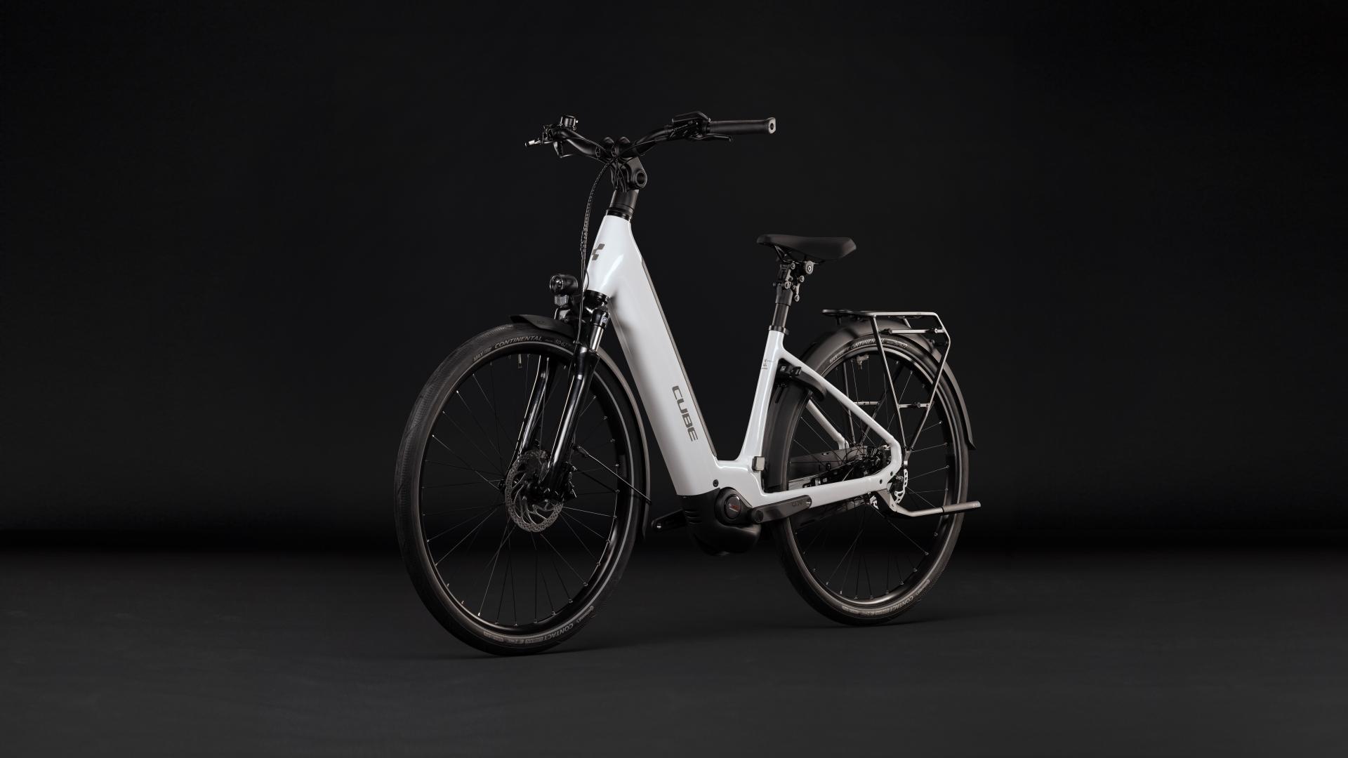 CUBE Supreme RT Hybrid Comfort EX 600 — vélo de trekking, Urban Cycle Nantes — vue 4