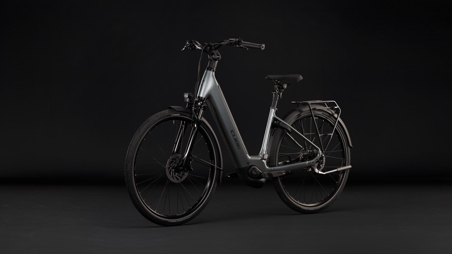 CUBE Supreme RT Hybrid Deluxe EX 600 — vélo de trekking, Urban Cycle Nantes — vue 4