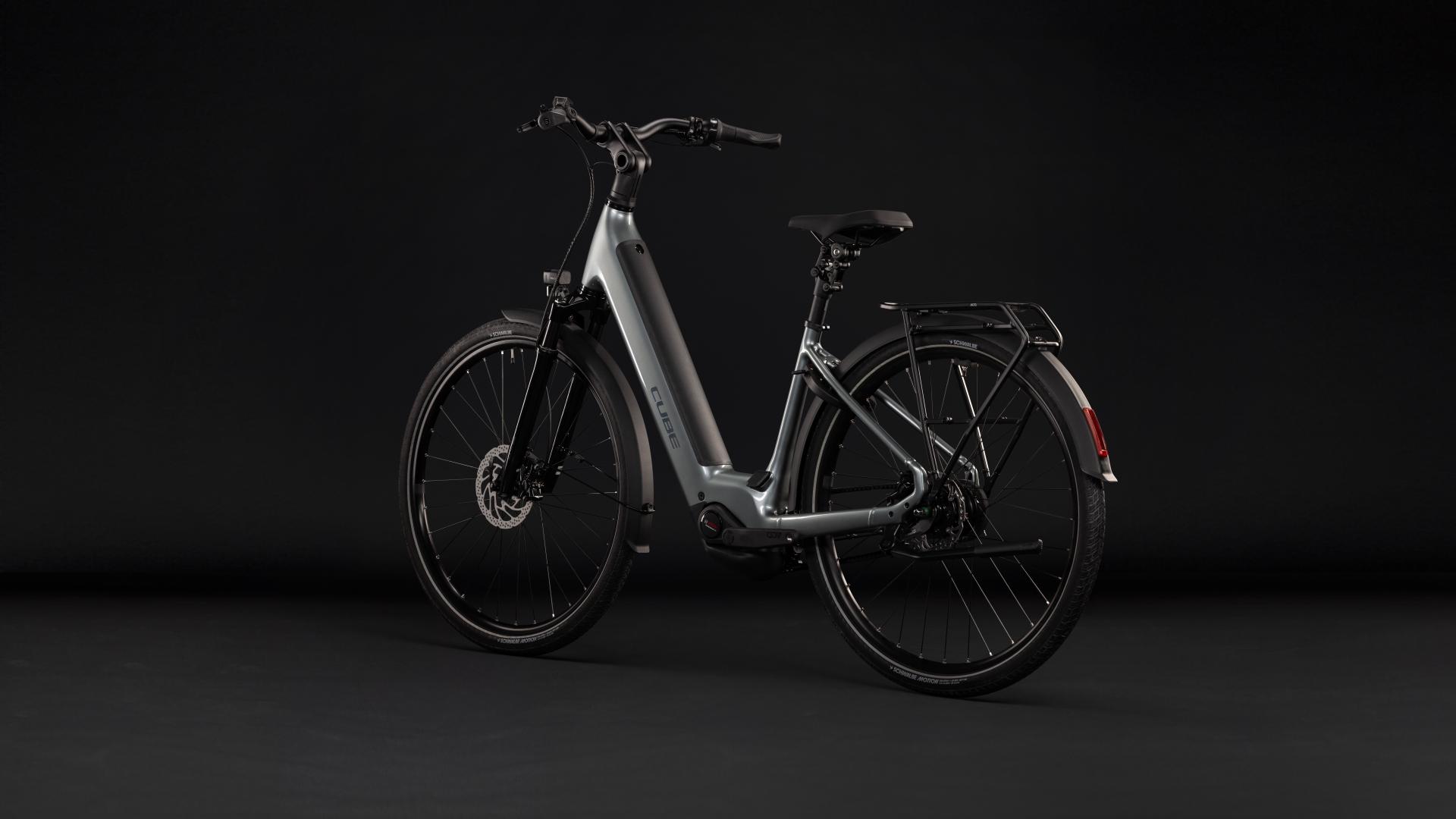 CUBE Supreme RT Hybrid Deluxe EX 600 — vélo de trekking, Urban Cycle Nantes — vue 5