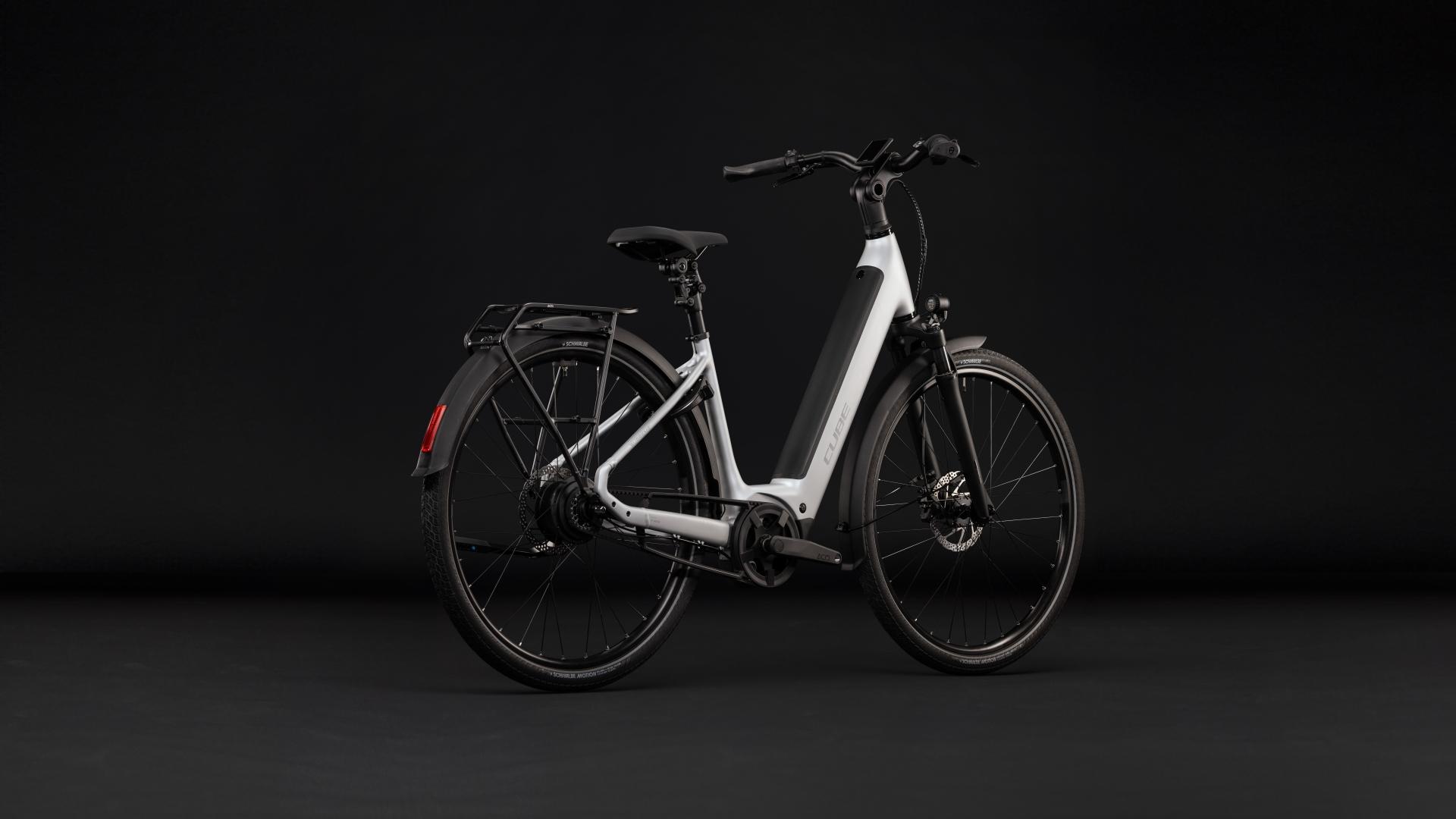 CUBE Supreme Hybrid Deluxe Pro 600 — vélo de trekking, Urban Cycle Nantes — vue 9