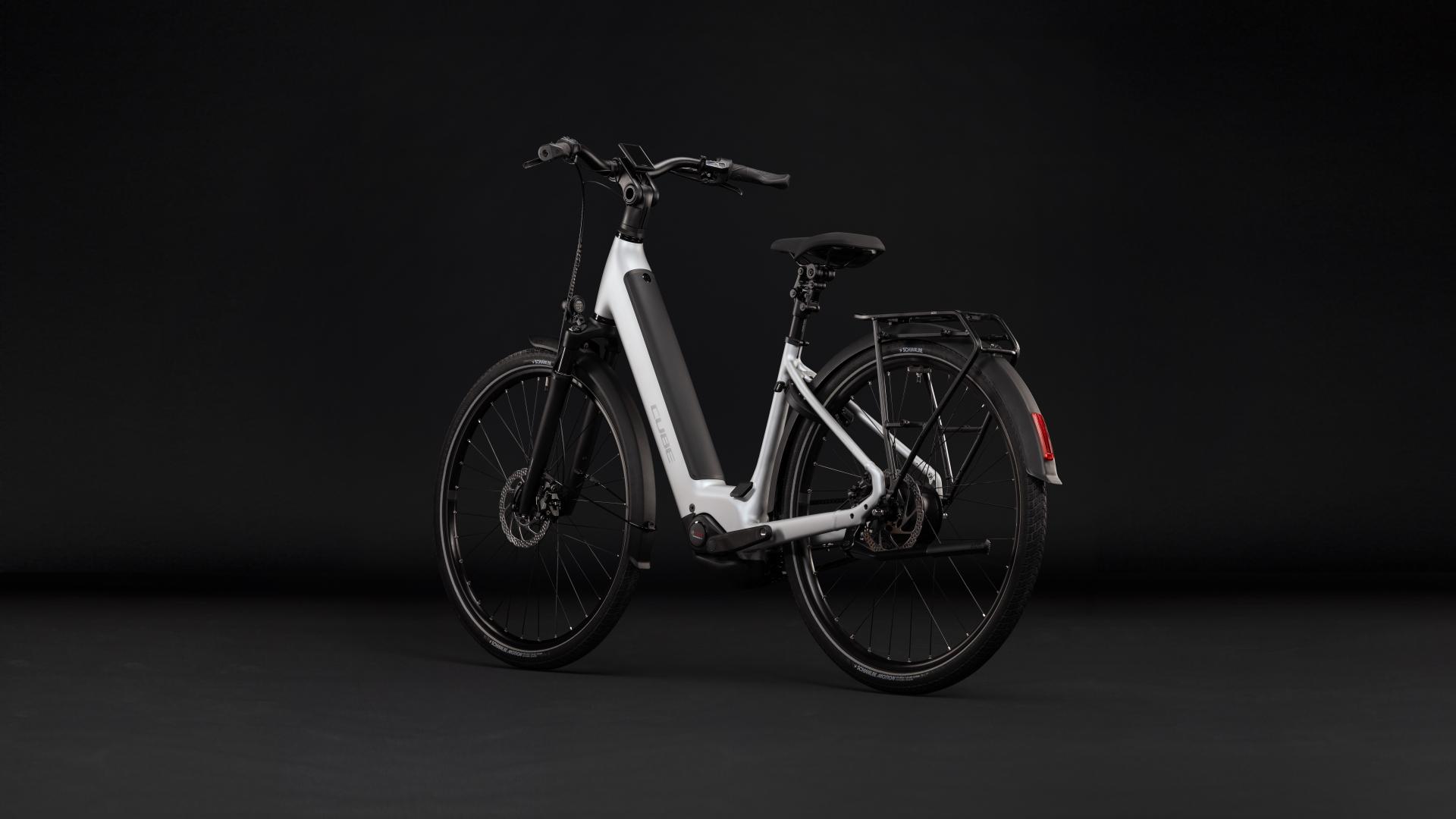 CUBE Supreme Hybrid Deluxe Pro 600 — vélo de trekking, Urban Cycle Nantes — vue 11