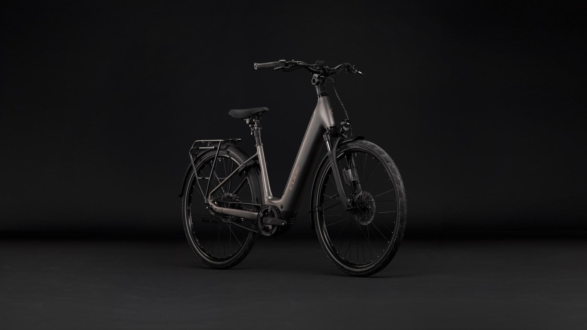 CUBE Supreme Hybrid Deluxe SLX 600 — vélo de trekking, Urban Cycle Nantes — vue 2