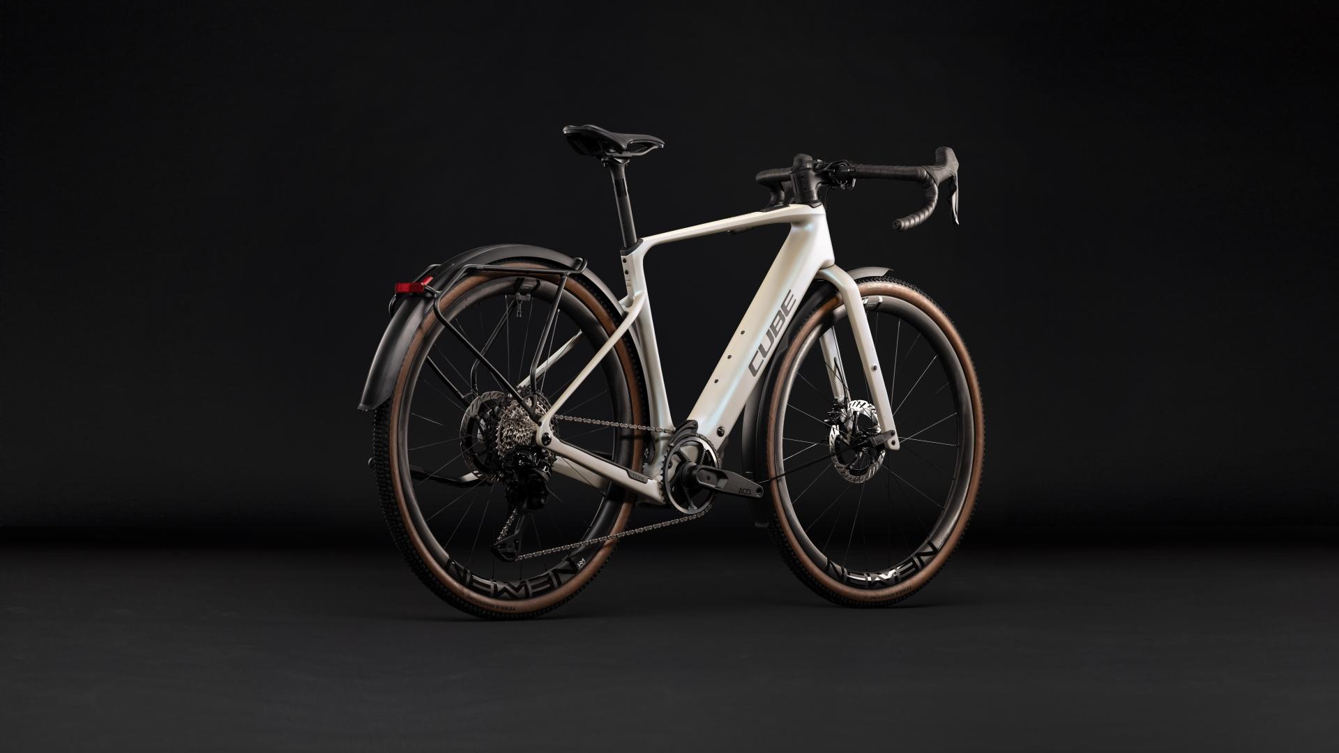 CUBE Nuroad Hybrid C:62 SLX 400X FE — gravel, Urban Cycle Nantes — vue 3