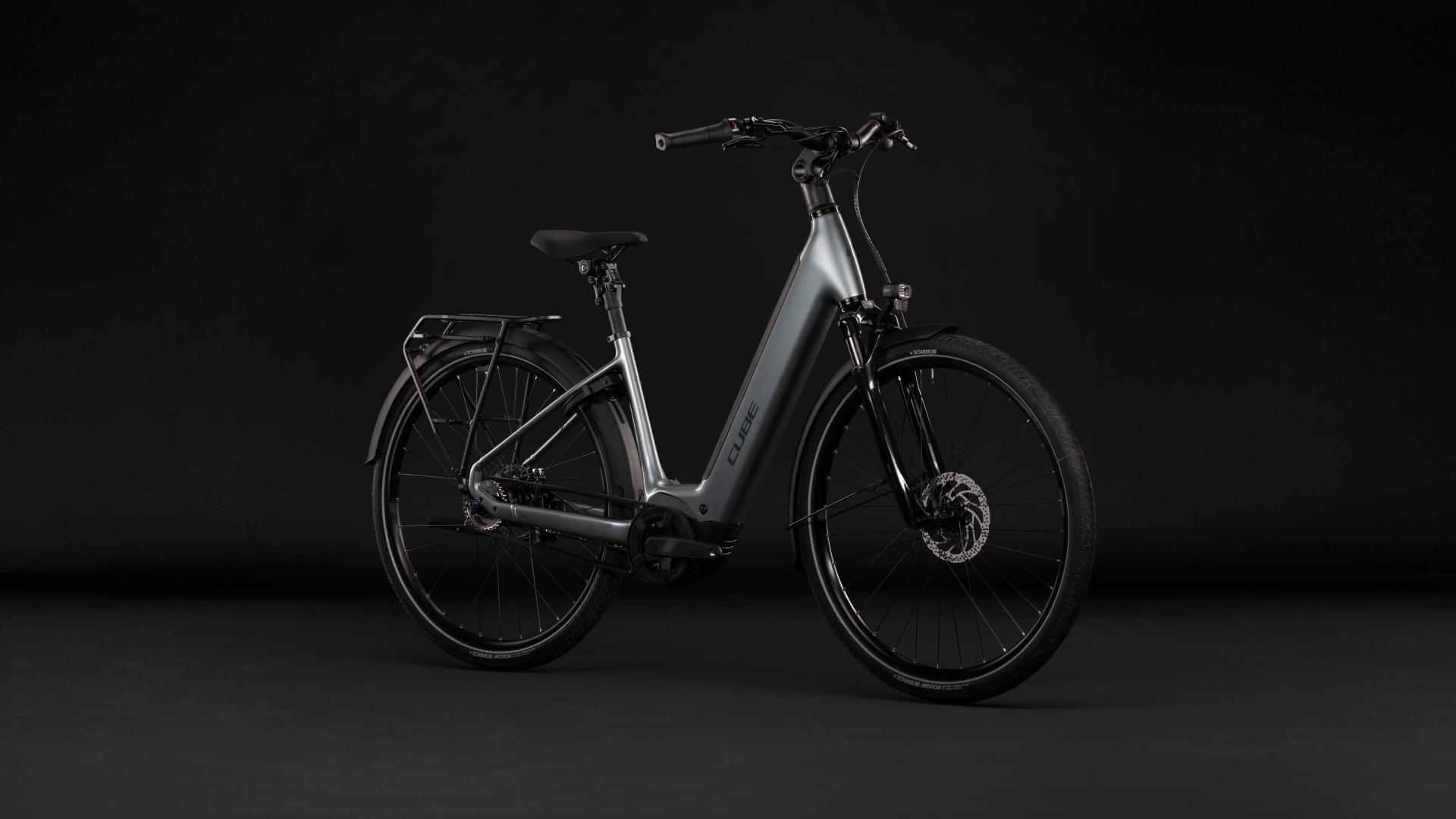 CUBE Supreme RT Hybrid Deluxe EX 600 — vélo de trekking, Urban Cycle Nantes — vue 2